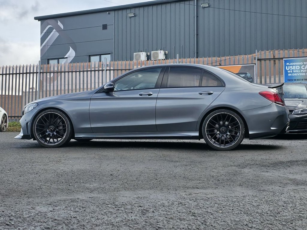 Used Mercedes-Benz C Class 2018 for sale - 77891247: Photo 13