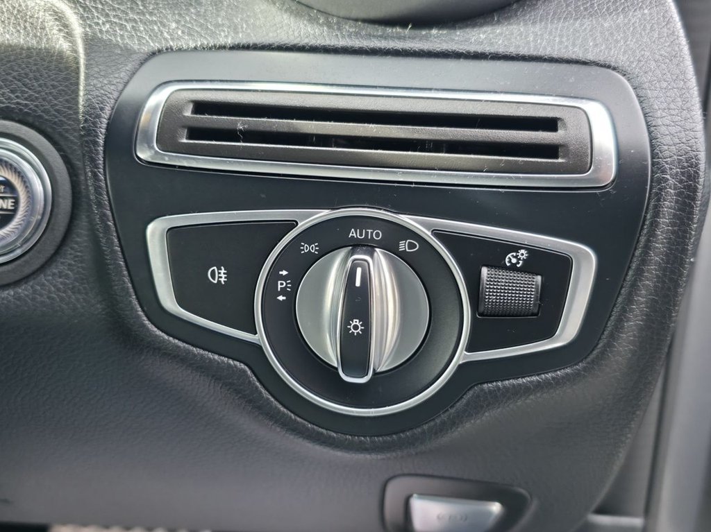 Used Mercedes-Benz C Class 2018 for sale - 77891247: Photo 24