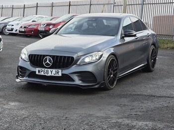 Used Mercedes-Benz C Class 2018 for sale - 77891247: Photo