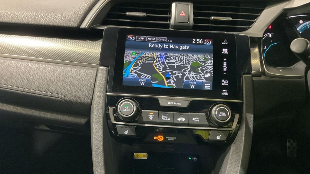 Used Honda Civic 2017 for sale - 77667432: Photo 9