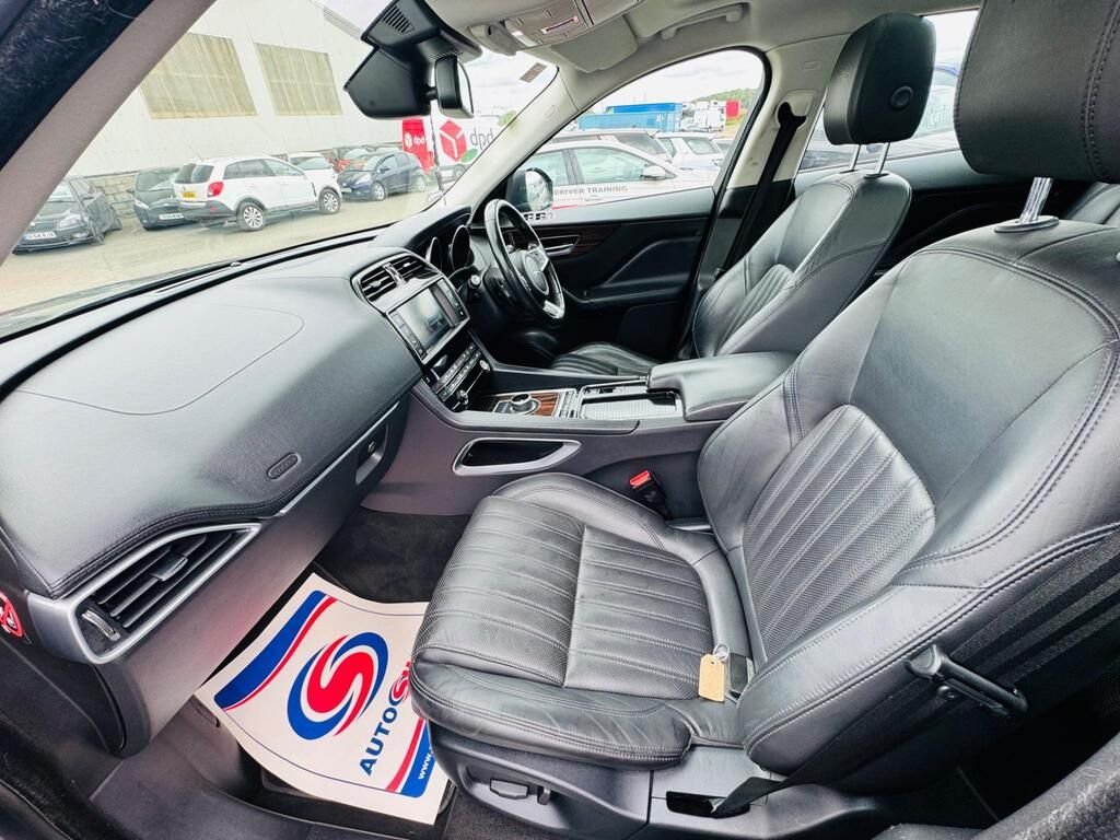 Used Jaguar F-Pace 2017 for sale - 77147833: Photo 29