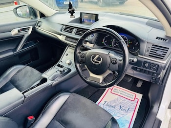 Used Lexus CT 2015 for sale - 77147832: Photo