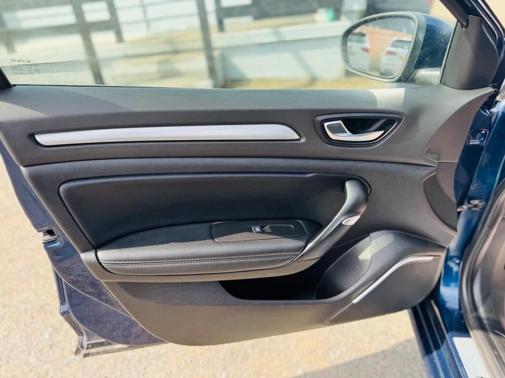 Used Renault Megane 2017 for sale - 77147785: Photo 39