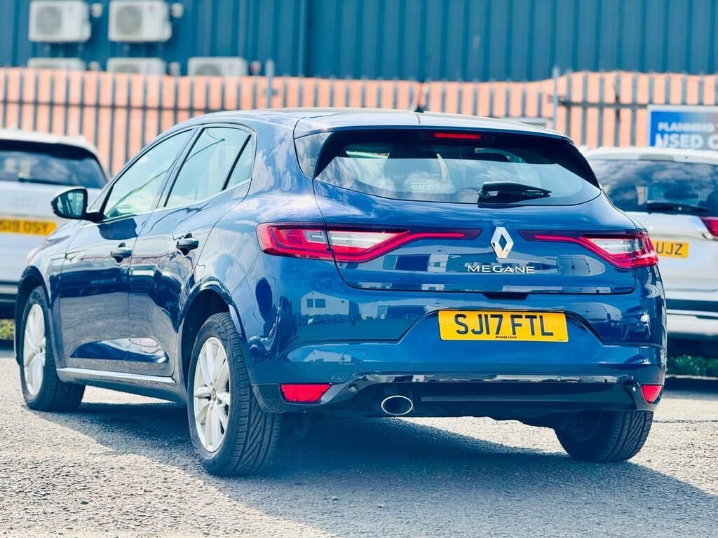 Used Renault Megane 2017 for sale - 77147785: Photo 9