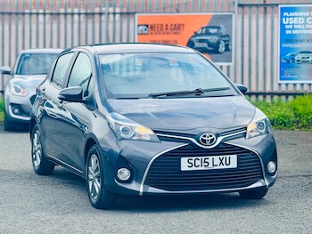 Used Toyota Yaris 2015 for sale - 75978601: Photo