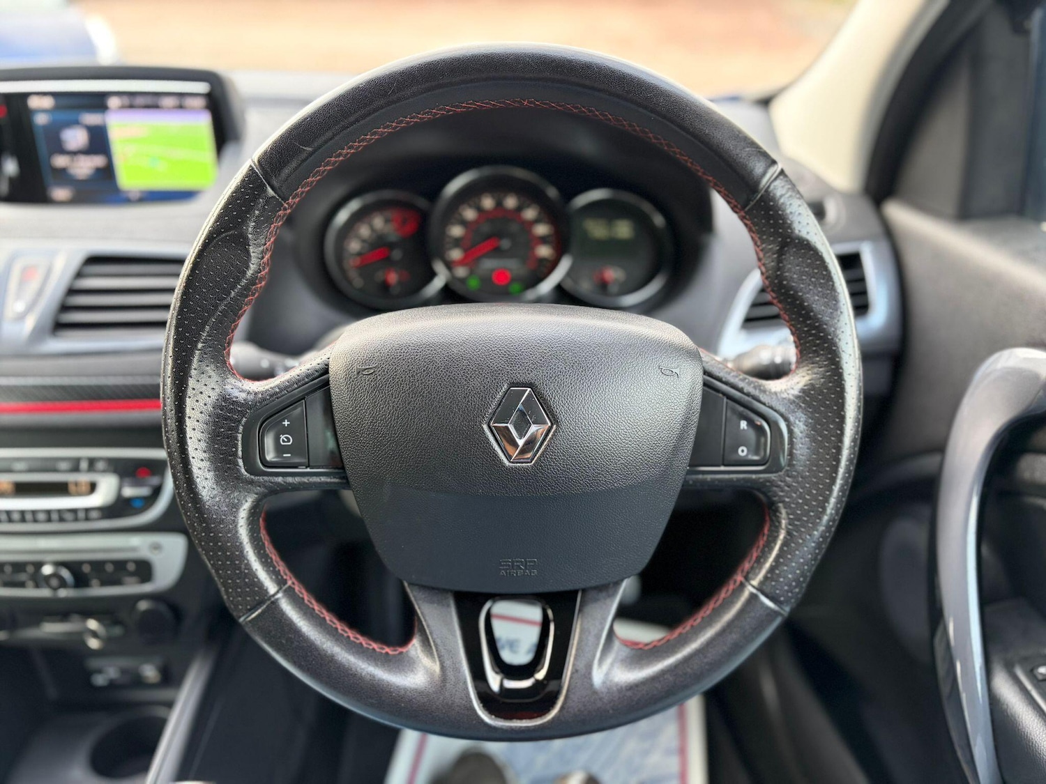 Used Renault Megane 2015 for sale - 76499993: Photo 15