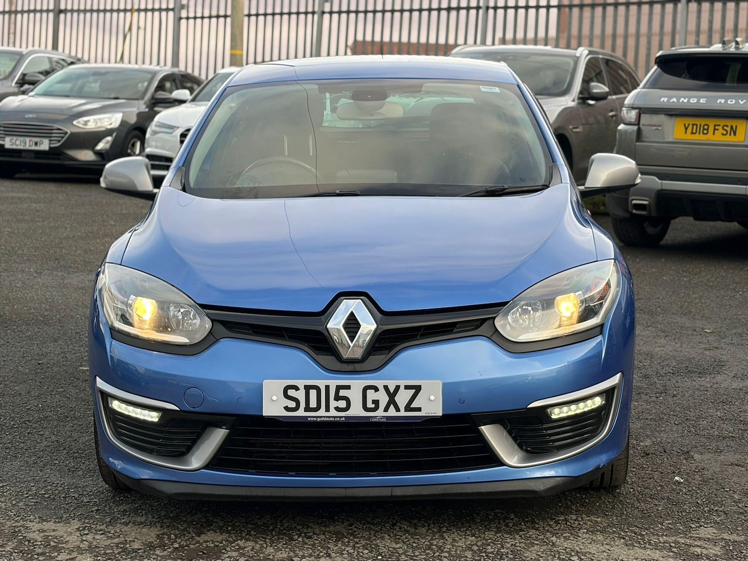 Used Renault Megane 2015 for sale - 76499993: Photo 2