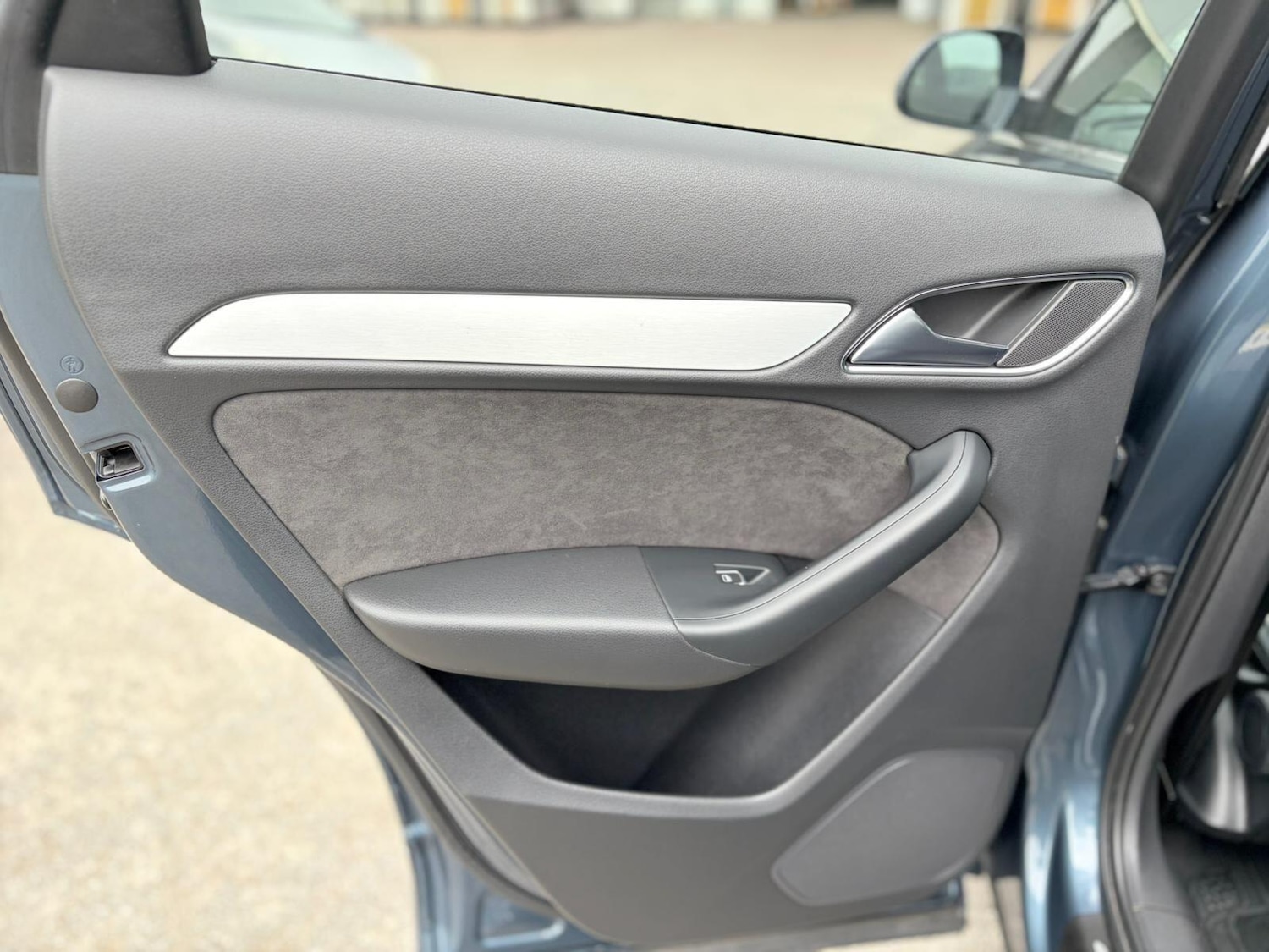 Used Audi Q3 for sale - 76996787: Photo 30