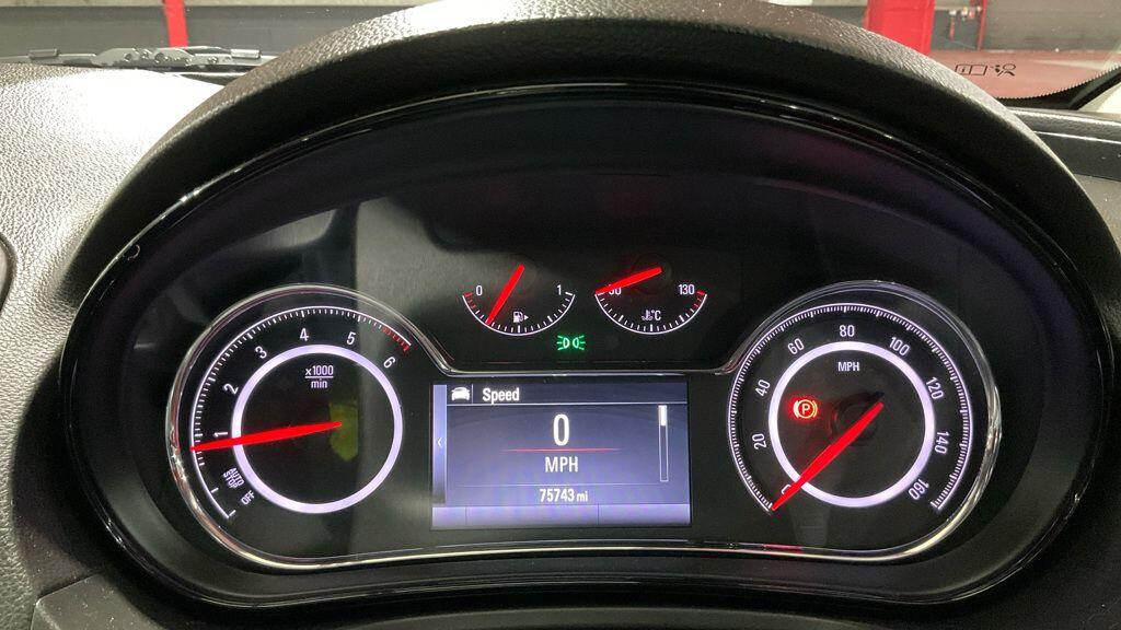 Used Vauxhall Insignia 2015 for sale - 77066940: Photo 13