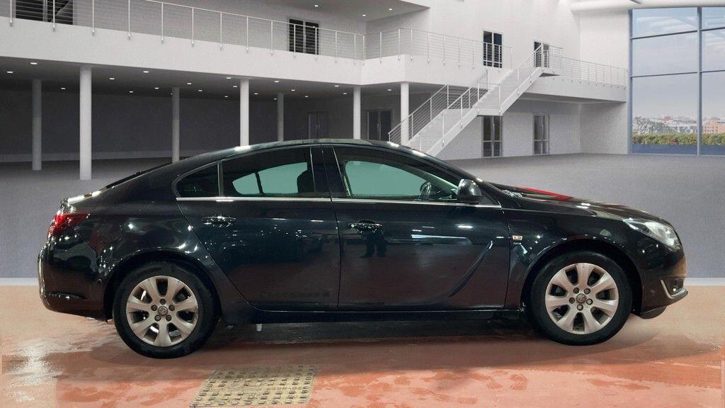 Used Vauxhall Insignia 2015 for sale - 77066940: Photo 7