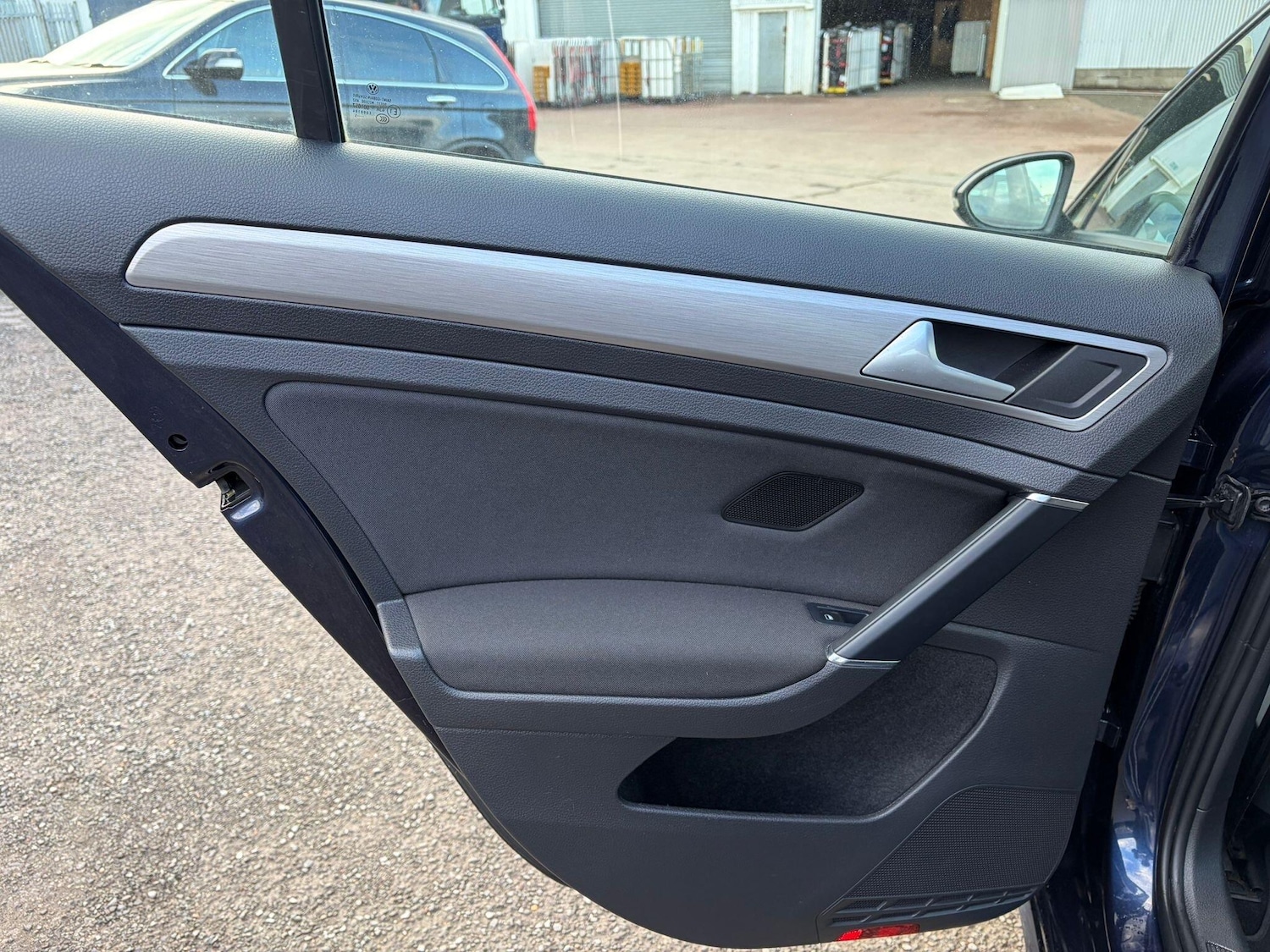 Used Volkswagen Golf 2015 for sale - 76336937: Photo 29