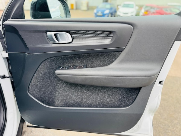 Used Volvo XC40 2019 for sale - 76259348: Photo 27