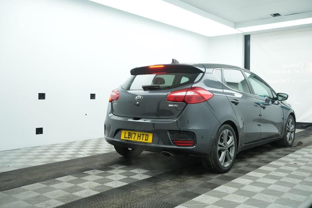 Used Kia Ceed 2017 for sale - 77147815: Photo 25