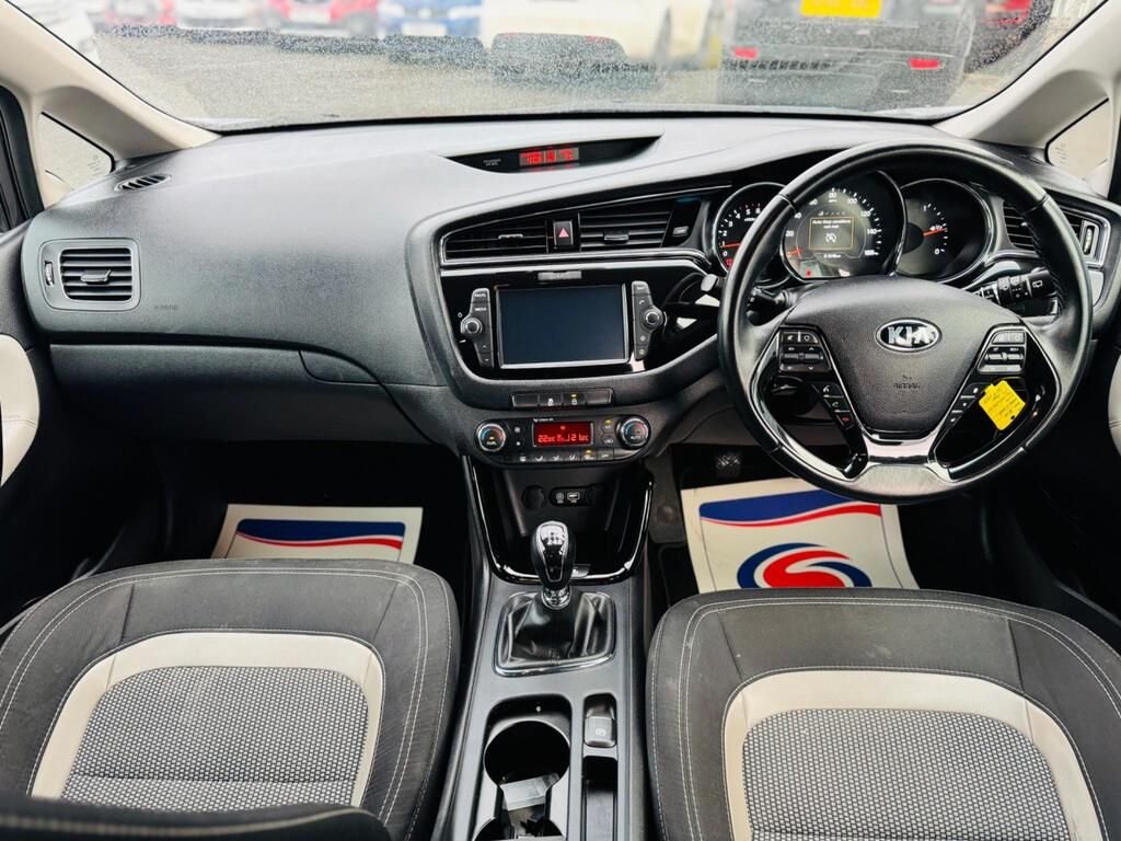 Used Kia Ceed 2017 for sale - 77147815: Photo 32