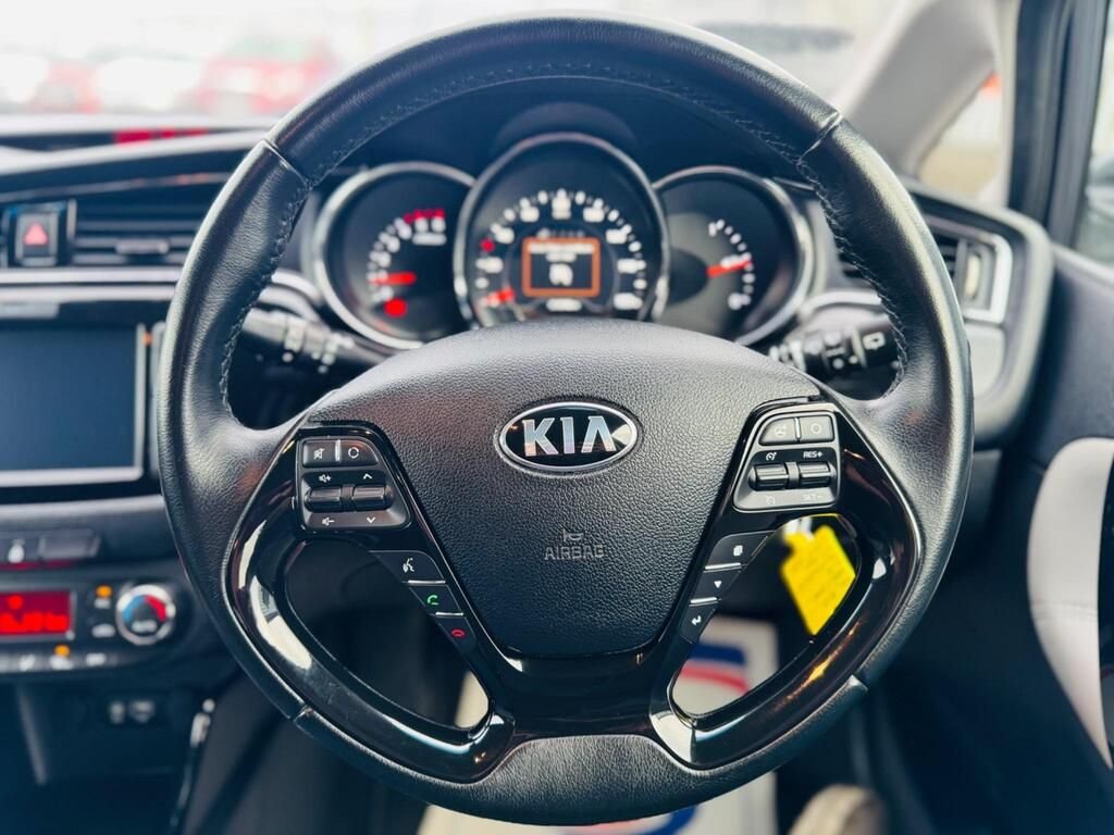Used Kia Ceed 2017 for sale - 77147815: Photo 40