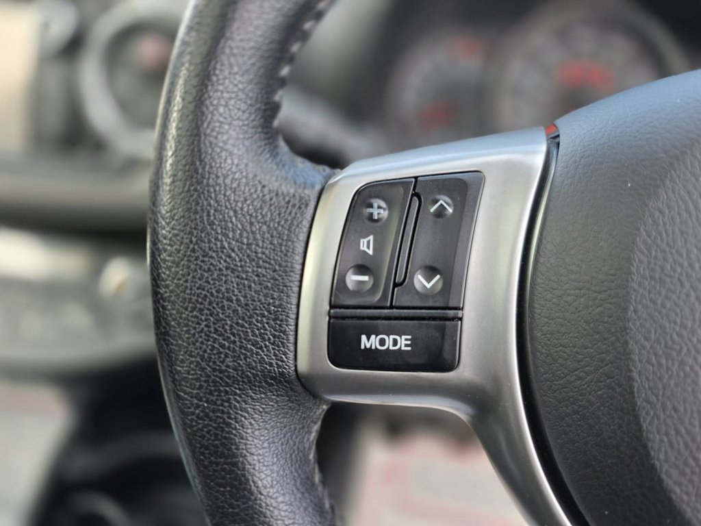 Used Toyota Yaris 2013 for sale - 77451845: Photo 25