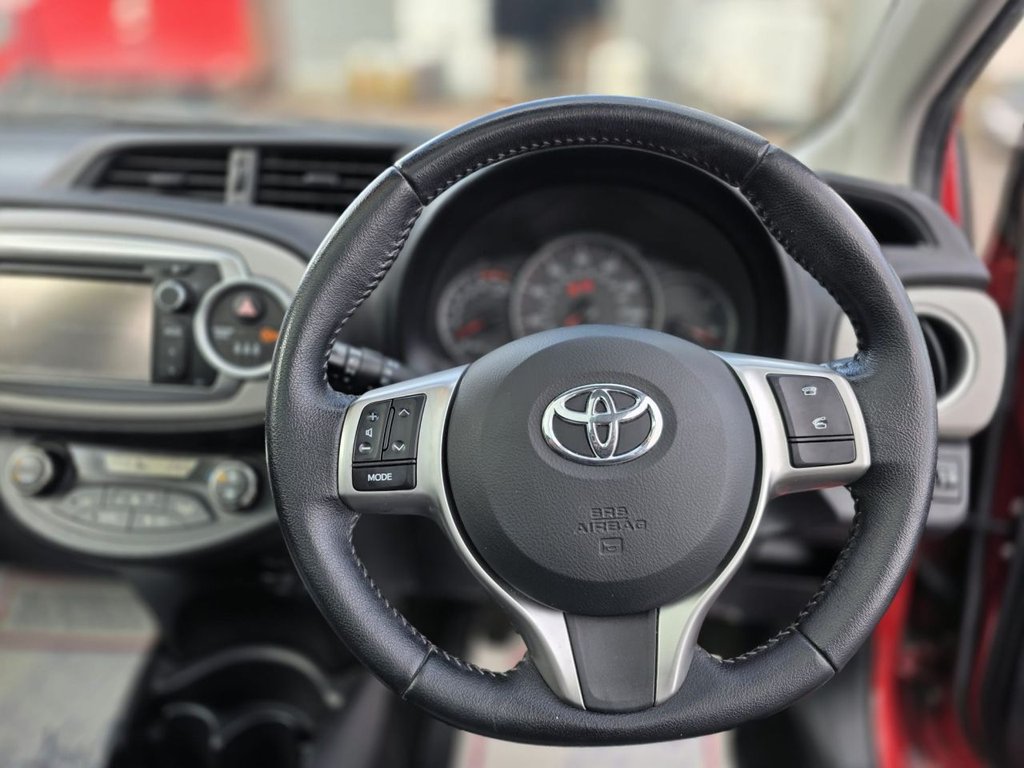 Used Toyota Yaris 2013 for sale - 77451845: Photo 28