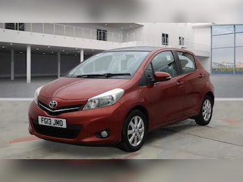 Used Toyota Yaris 2013 for sale - 77451845: Photo