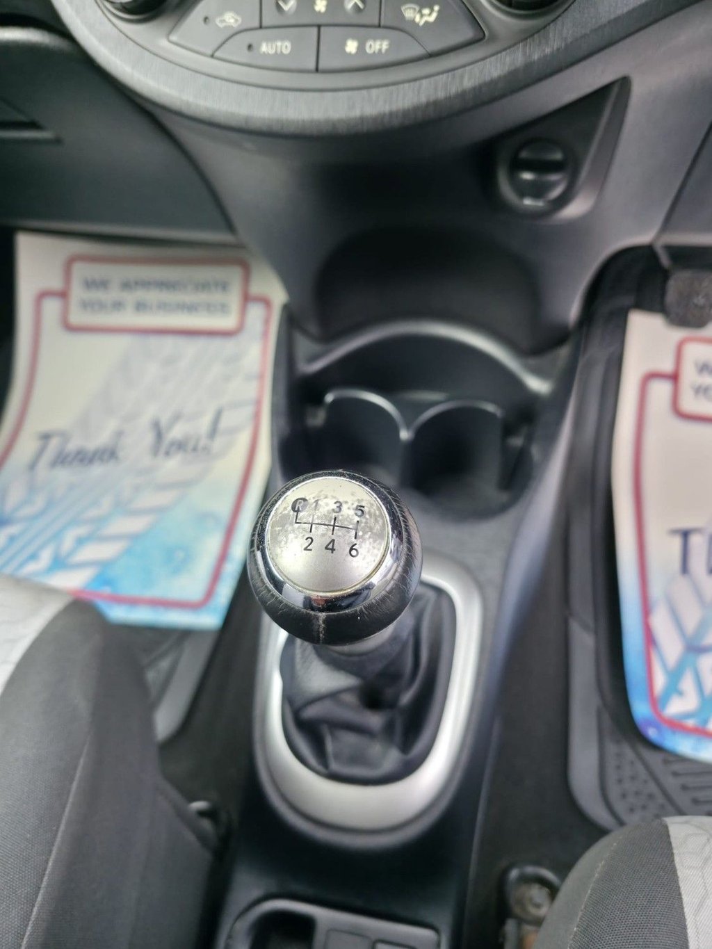 Used Toyota Yaris 2013 for sale - 77451845: Photo 31