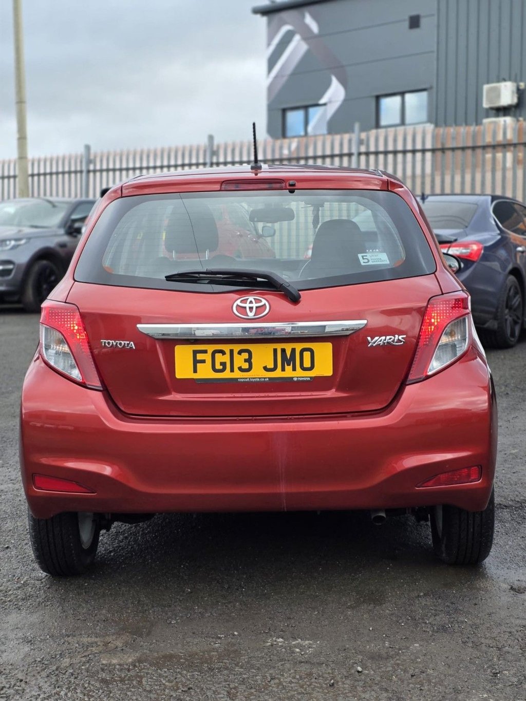 Used Toyota Yaris 2013 for sale - 77451845: Photo 39