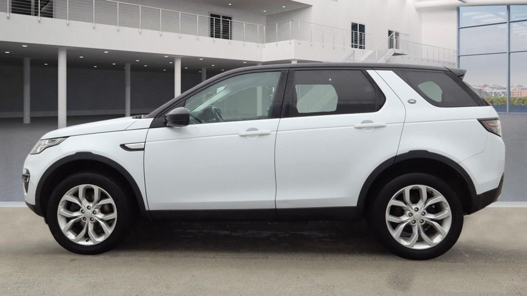 Used Land Rover Discovery Sport 2015 for sale - 77463967: Photo 10