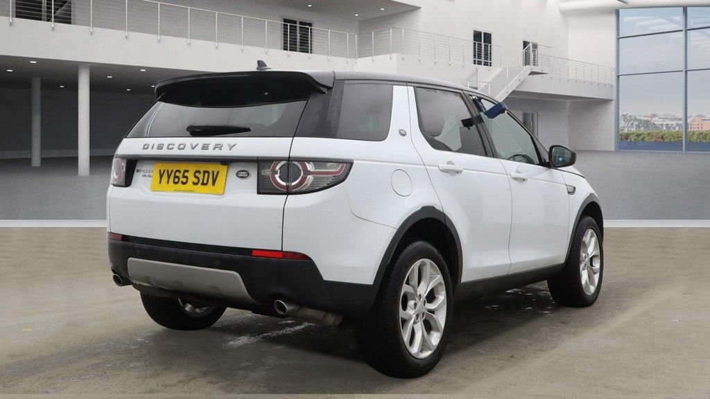 Used Land Rover Discovery Sport 2015 for sale - 77463967: Photo 4
