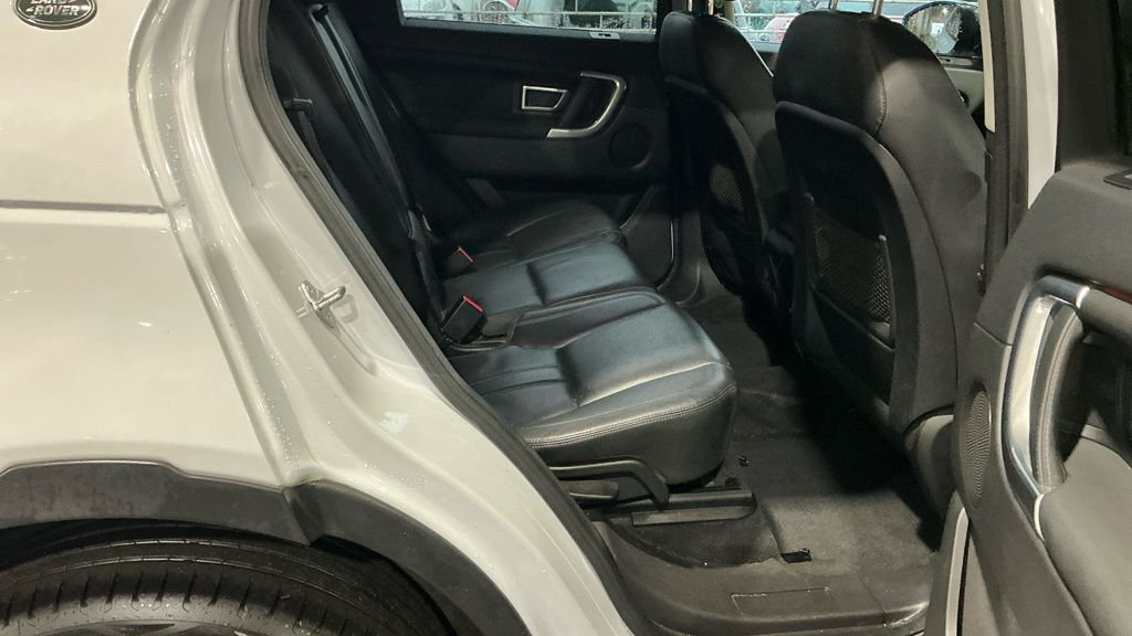 Used Land Rover Discovery Sport 2015 for sale - 77463967: Photo 8