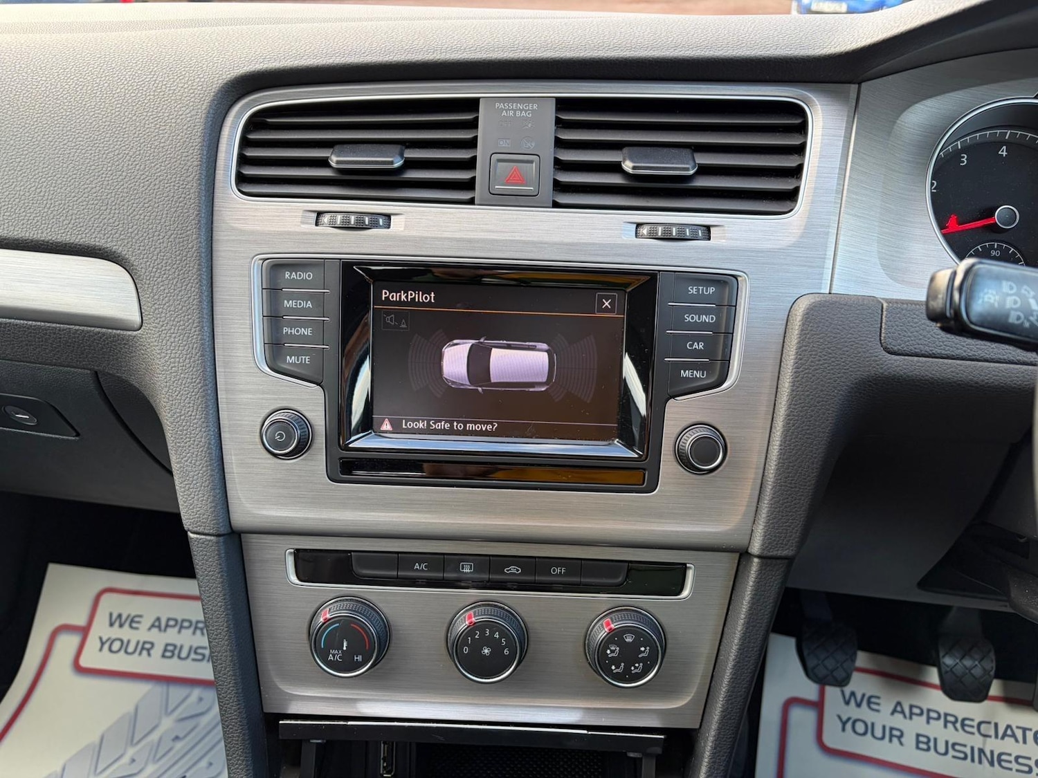 Used Volkswagen Golf 2015 for sale - 76996659: Photo 30