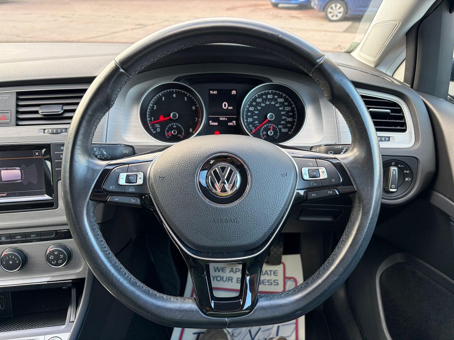 Used Volkswagen Golf 2015 for sale - 76996659: Photo 32