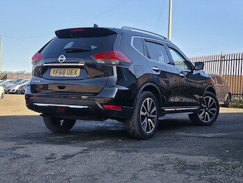 Used Nissan X-Trail 2018 for sale - 77655195: Photo