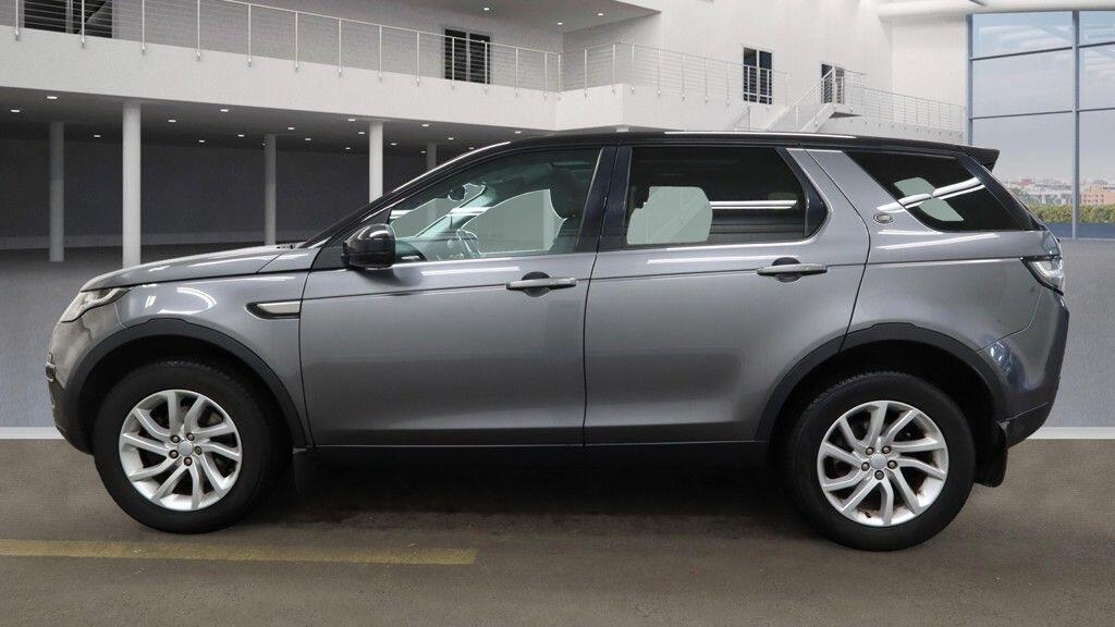 Used Land Rover Discovery Sport for sale - 76728404: Photo 4