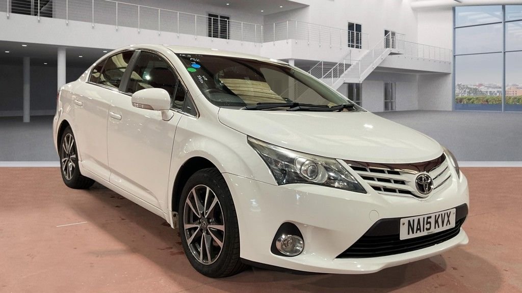 Used Toyota Avensis 2015 for sale - 77748539: Photo 1