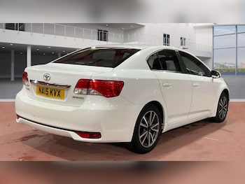 Used Toyota Avensis 2015 for sale - 77748539: Photo