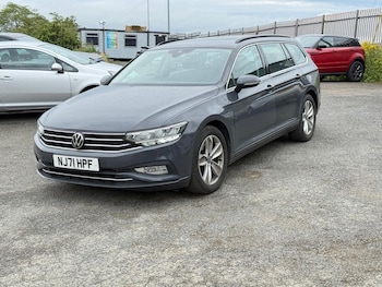 Used Volkswagen Passat 2021 for sale - 79197342: Photo