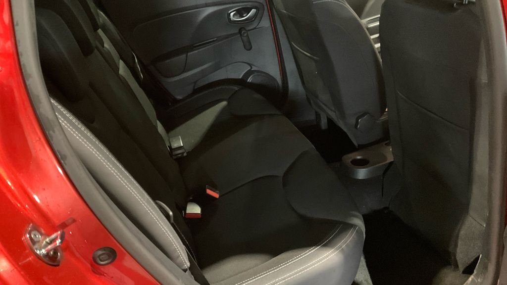 Used Renault Clio 2019 for sale - 77499283: Photo 10