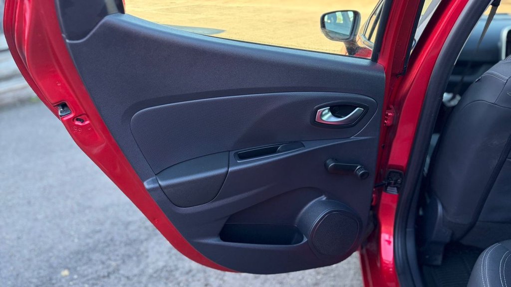 Used Renault Clio 2019 for sale - 77499283: Photo 29