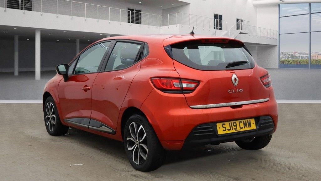 Used Renault Clio 2019 for sale - 77499283: Photo 3