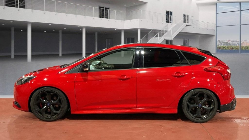 Used Ford Focus 2012 for sale - 77498992: Photo 8