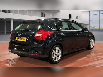 Used Ford Focus 2013 for sale - 77464058: Photo