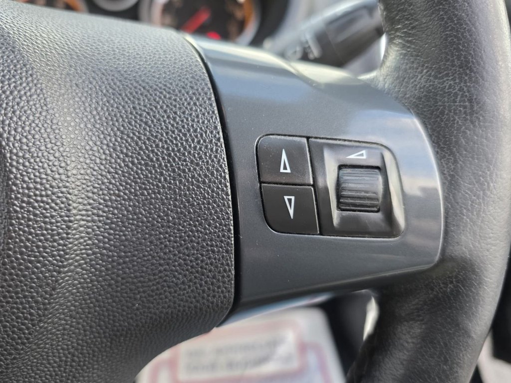 Used Vauxhall Corsa 2011 for sale - 77452018: Photo 28