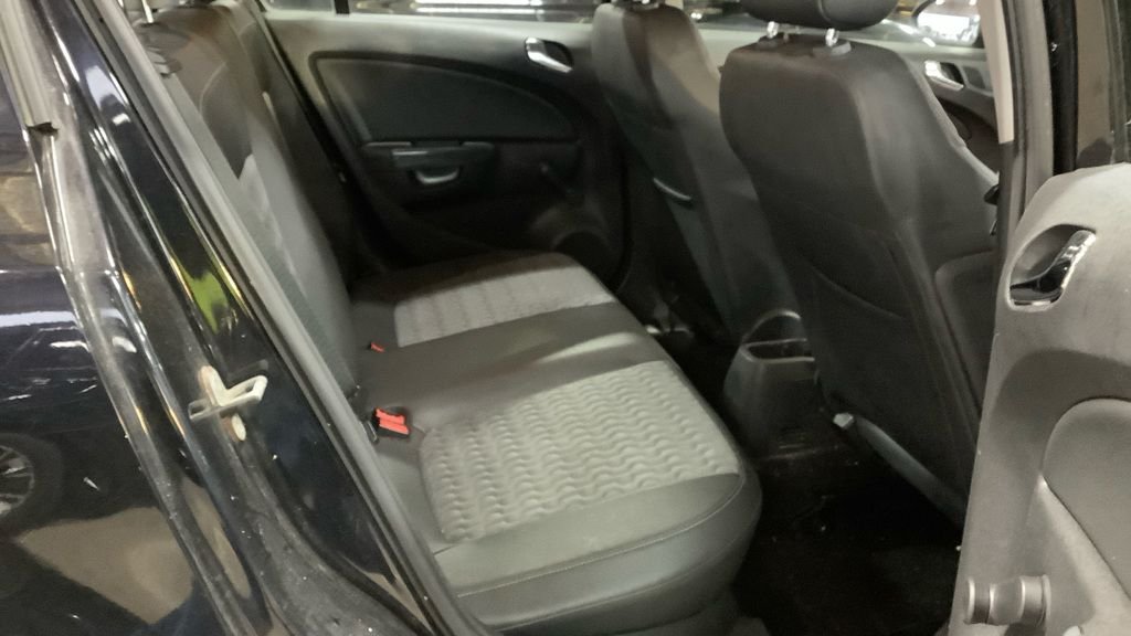 Used Vauxhall Corsa 2011 for sale - 77452018: Photo 8
