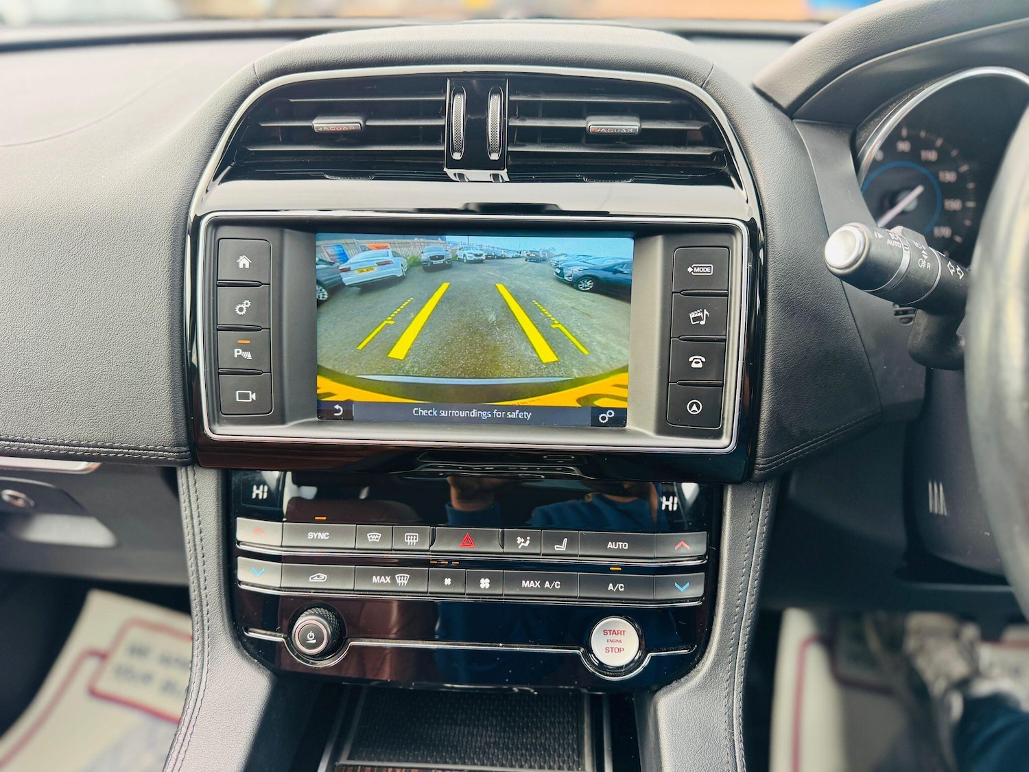 Used Jaguar F-Pace 2017 for sale - 76994575: Photo 13