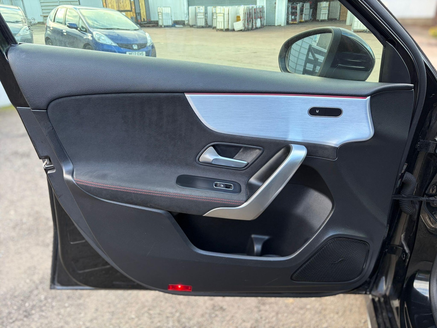 Used Mercedes-Benz A-Class 2018 for sale - 76013537: Photo 30