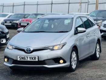 Used Toyota Auris 2017 for sale - 74173220: Photo
