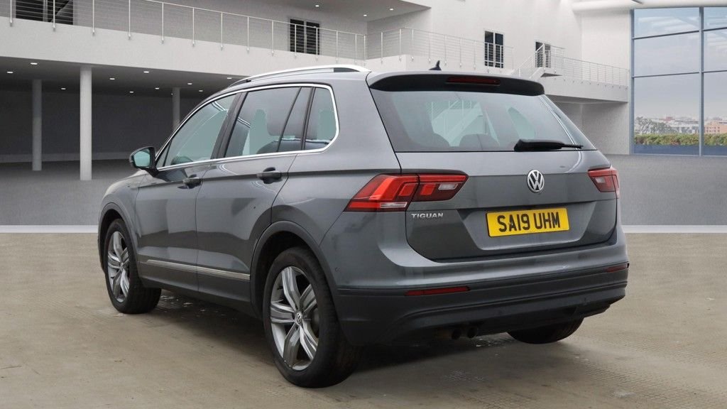 Used Volkswagen Tiguan 2019 for sale - 78069422: Photo 3
