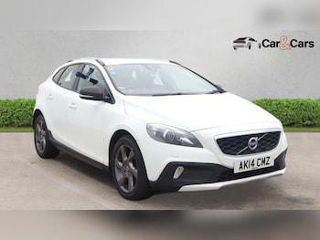 Used Volvo V40 2014 for sale - 79598785: Photo