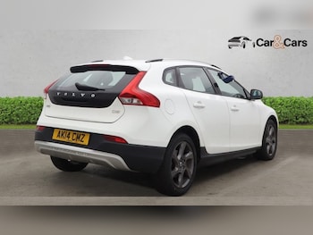 Used Volvo V40 2014 for sale - 79598785: Photo