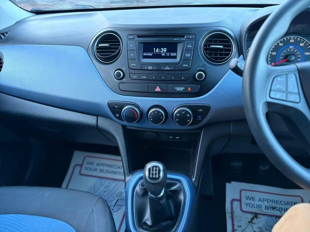 Used Hyundai i10 2015 for sale - 77147800: Photo 11