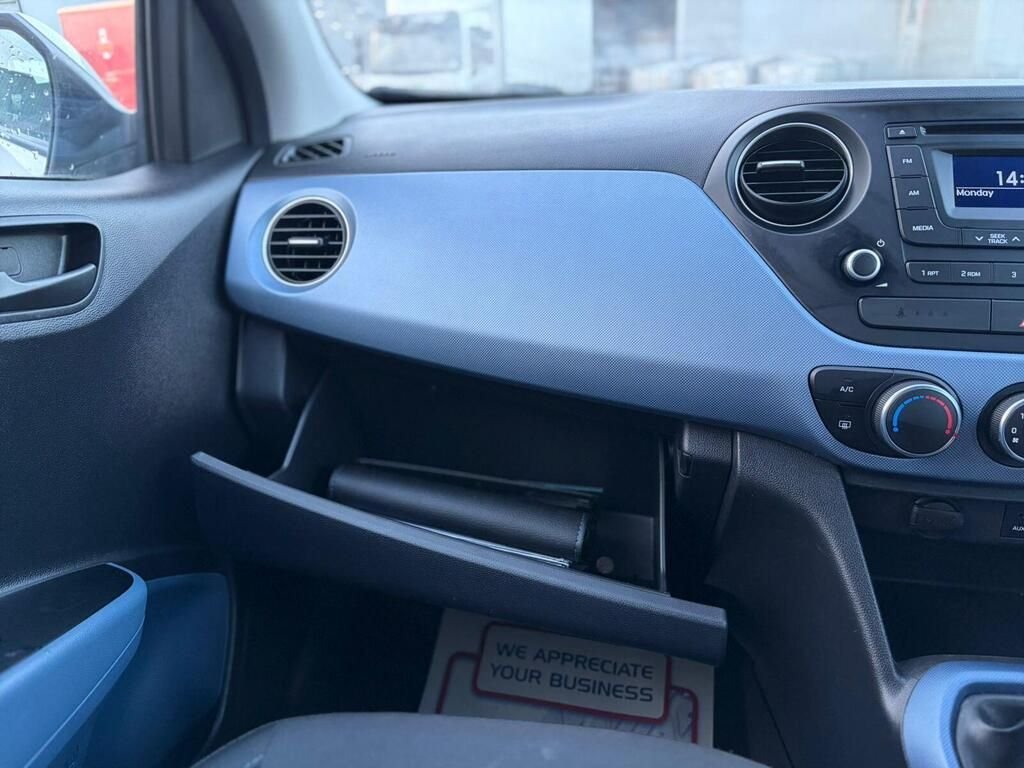 Used Hyundai i10 2015 for sale - 77147800: Photo 12