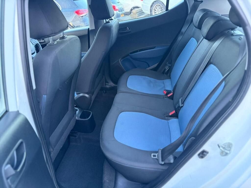 Used Hyundai i10 2015 for sale - 77147800: Photo 19